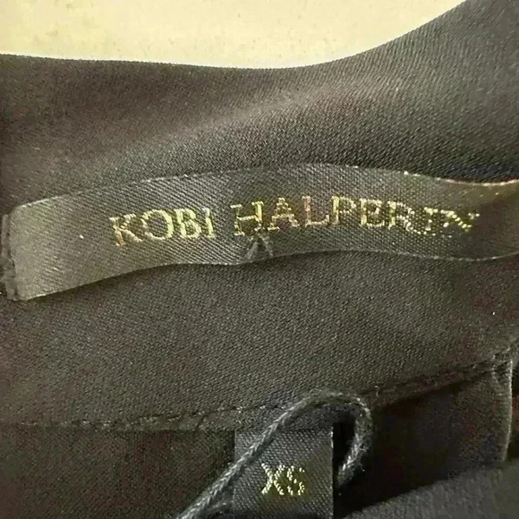 KOBI HALPERIN NWT Adrienne Ruffled Cold-shoulder Silk Blouse In Black Size XS - Picture 8 of 11